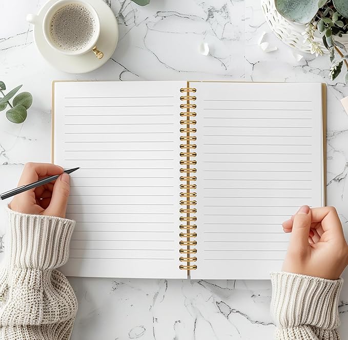 Highland Cow Notebook Journal - Highland Cow Gifts, Floral Spiral Journal Notebook 5.5×8.3, Cow Gifts for Cow Lovers, Cow Gifts for Women, 164 Pages